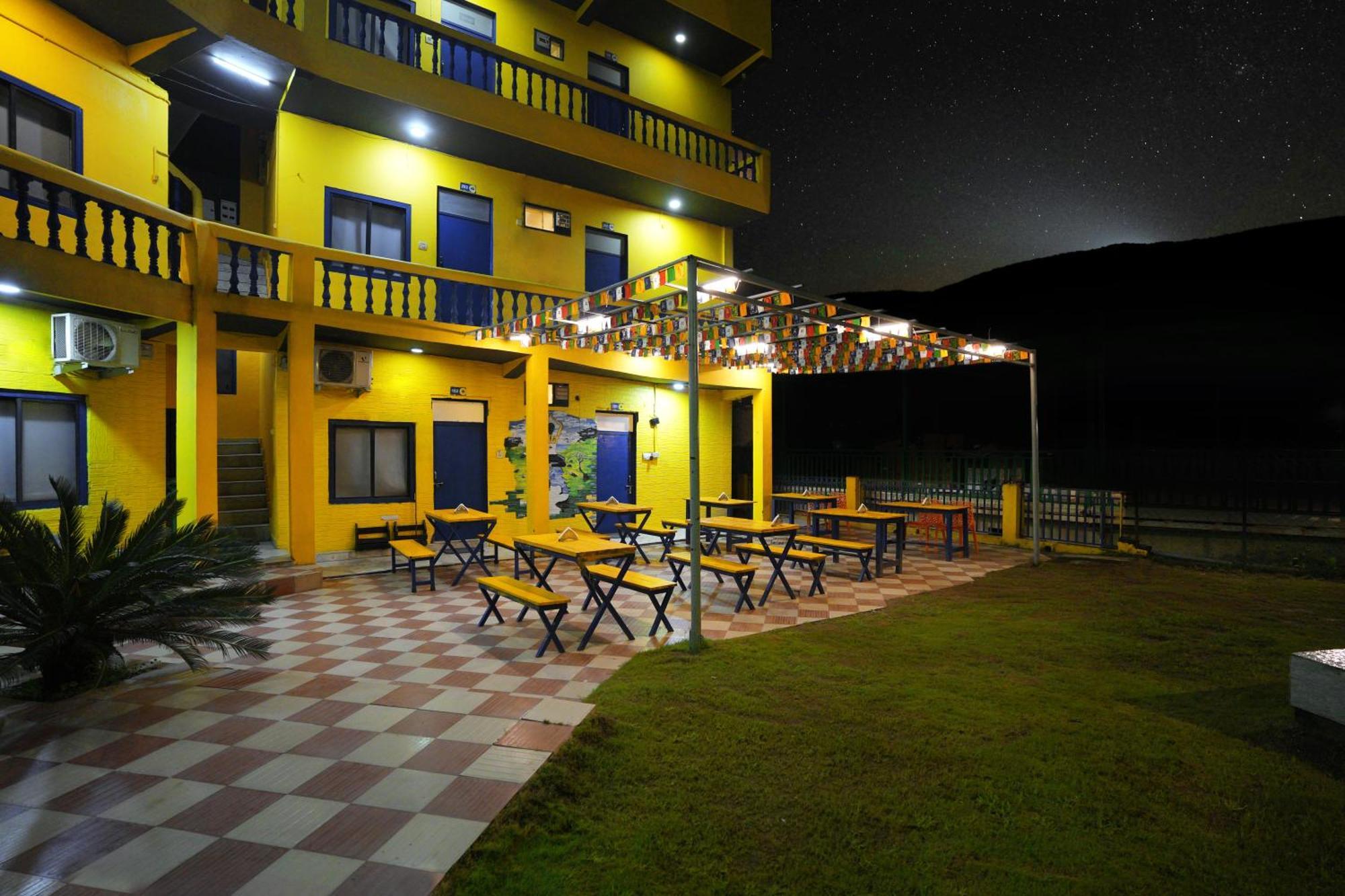 Hostel Shalom Backpackers Rishīkesh Exterior foto